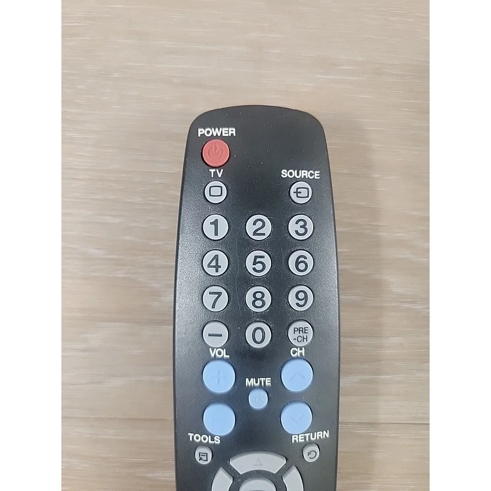 Samsung BN59-00678A Remote Control For LCD TV LN26A450 LN26A450C1 T240HD- B1R1